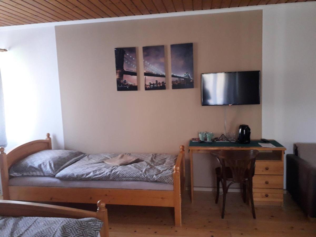 Penzion Na Strelnici Poděbrady Exterior foto